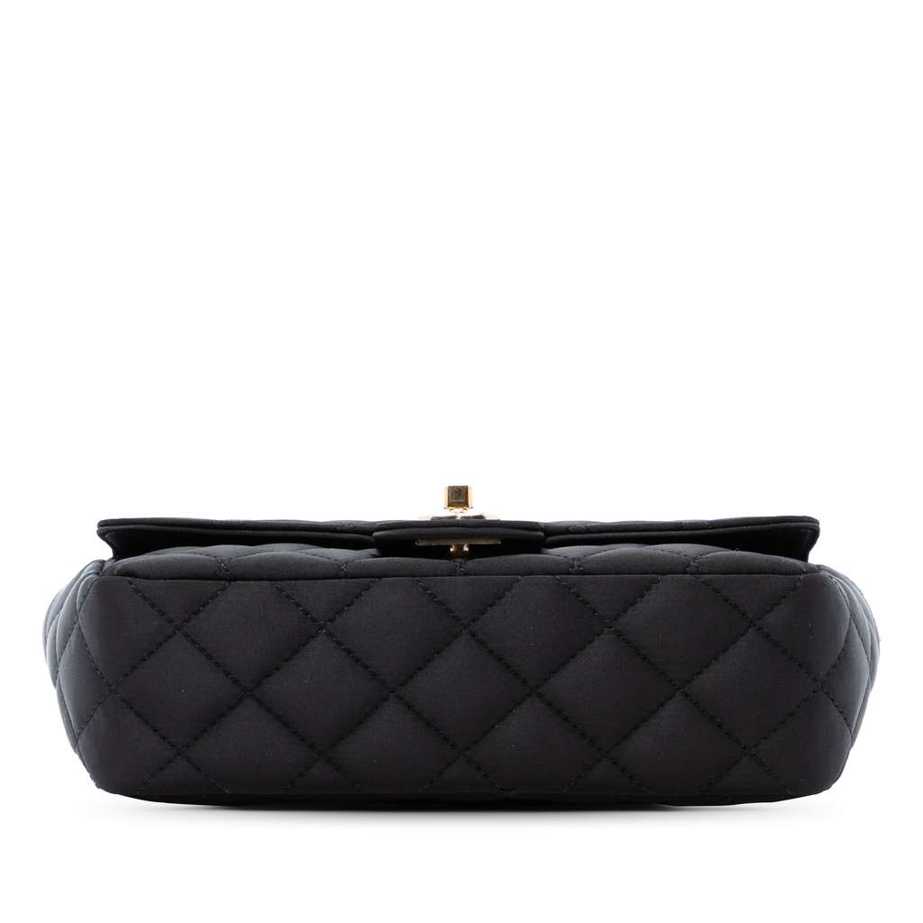 Chanel Mini Rectangular Quilted Satin Single Flap Black Satin Good condition - Inside View