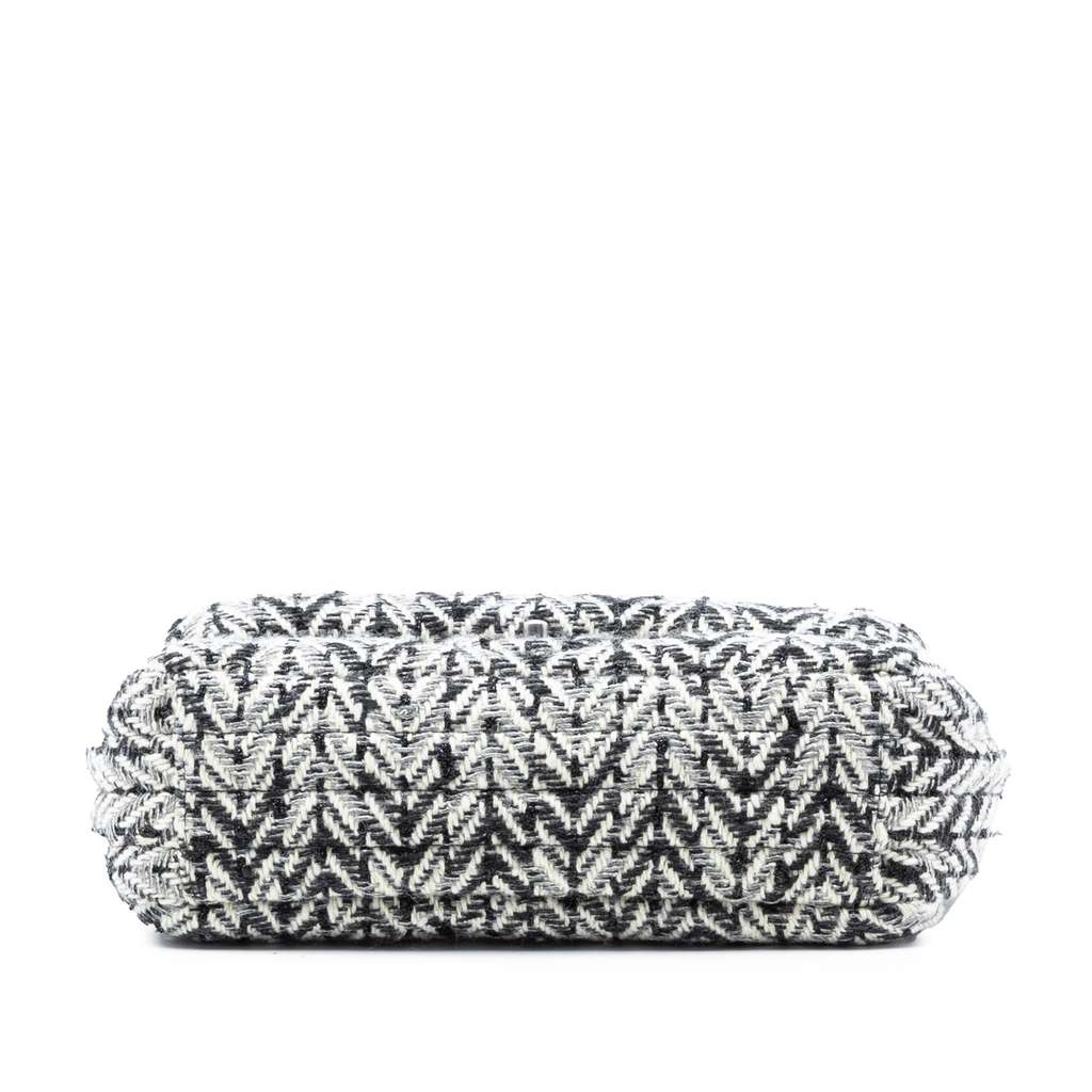 Chanel CC Herringbone Tweed Flap Black Tweed Good condition - Inside View