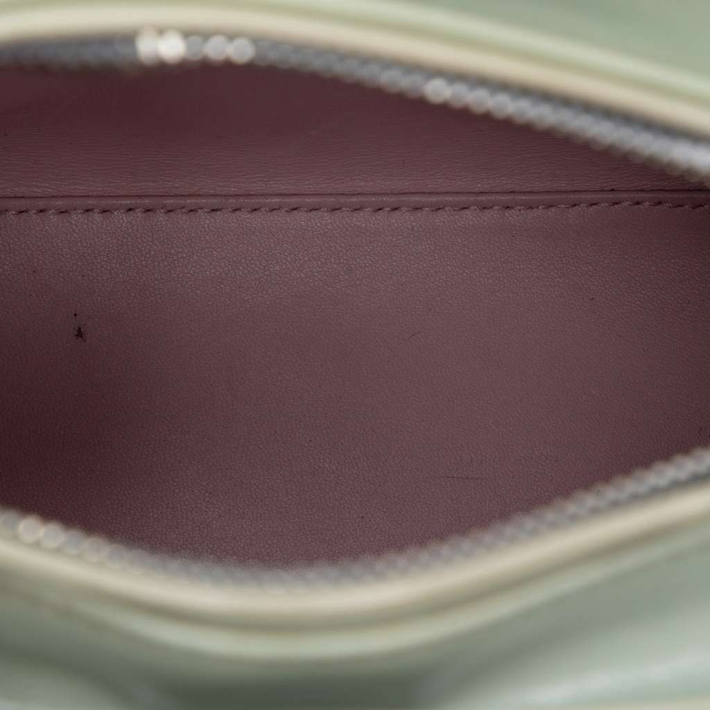 Dior Medium Ombre Patent Cannage Lady Dior Green Leather Good condition - Model View