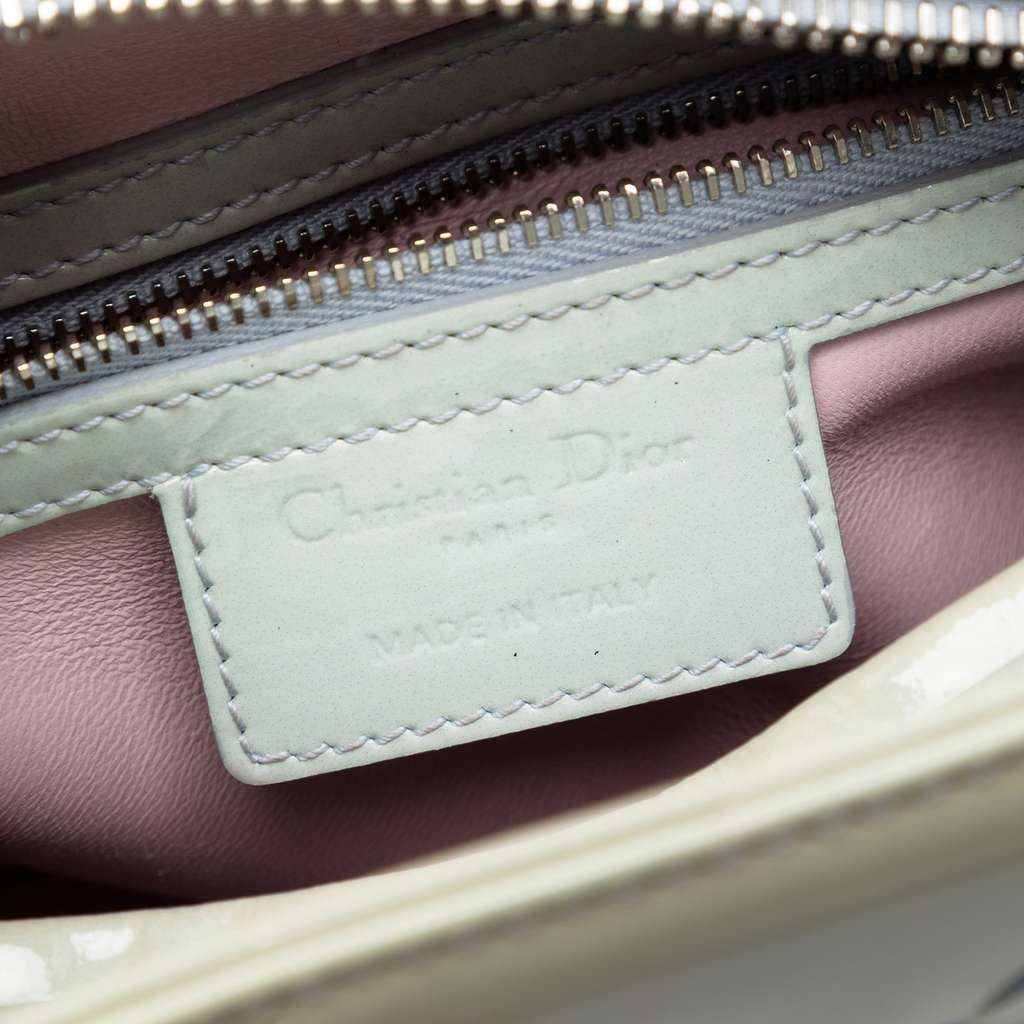 Dior Medium Ombre Patent Cannage Lady Dior Green Leather Good condition - Box View
