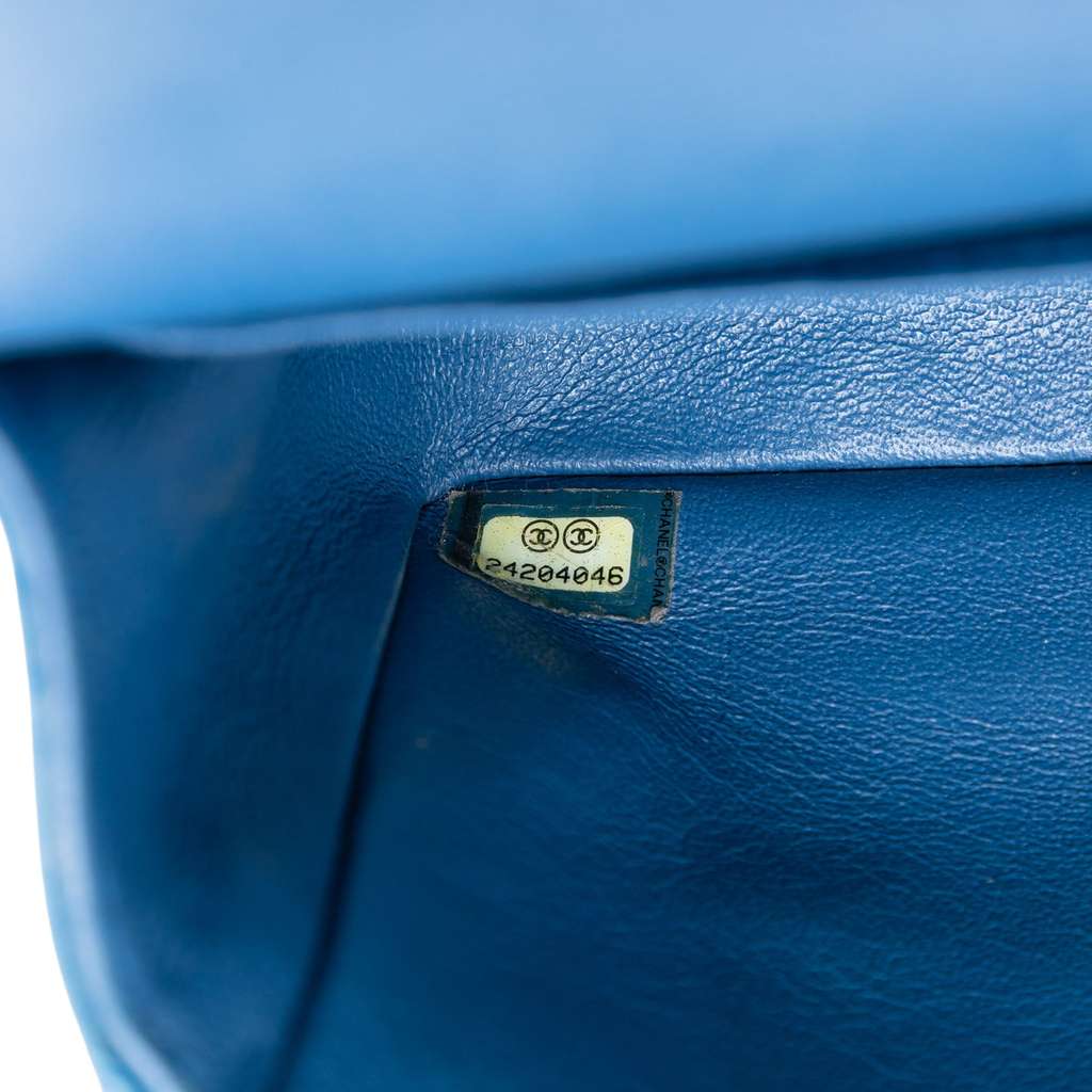 Chanel Medium Classic Calfskin Double Flap Blue Leather Good condition - Box View