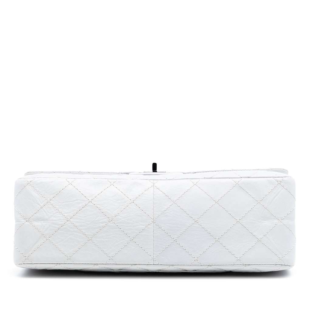 Chanel Reissue 2.55 Aged Calfskin Double Flap 226 White Leather Good condition - Inside View