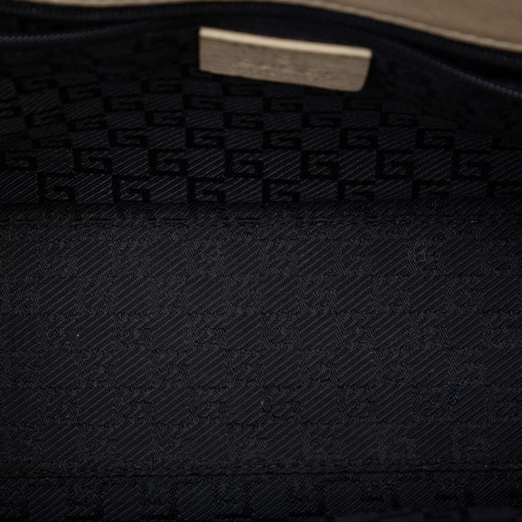 Gucci Calfskin Jackie Bardot Handbag White Leather Good condition - Model View