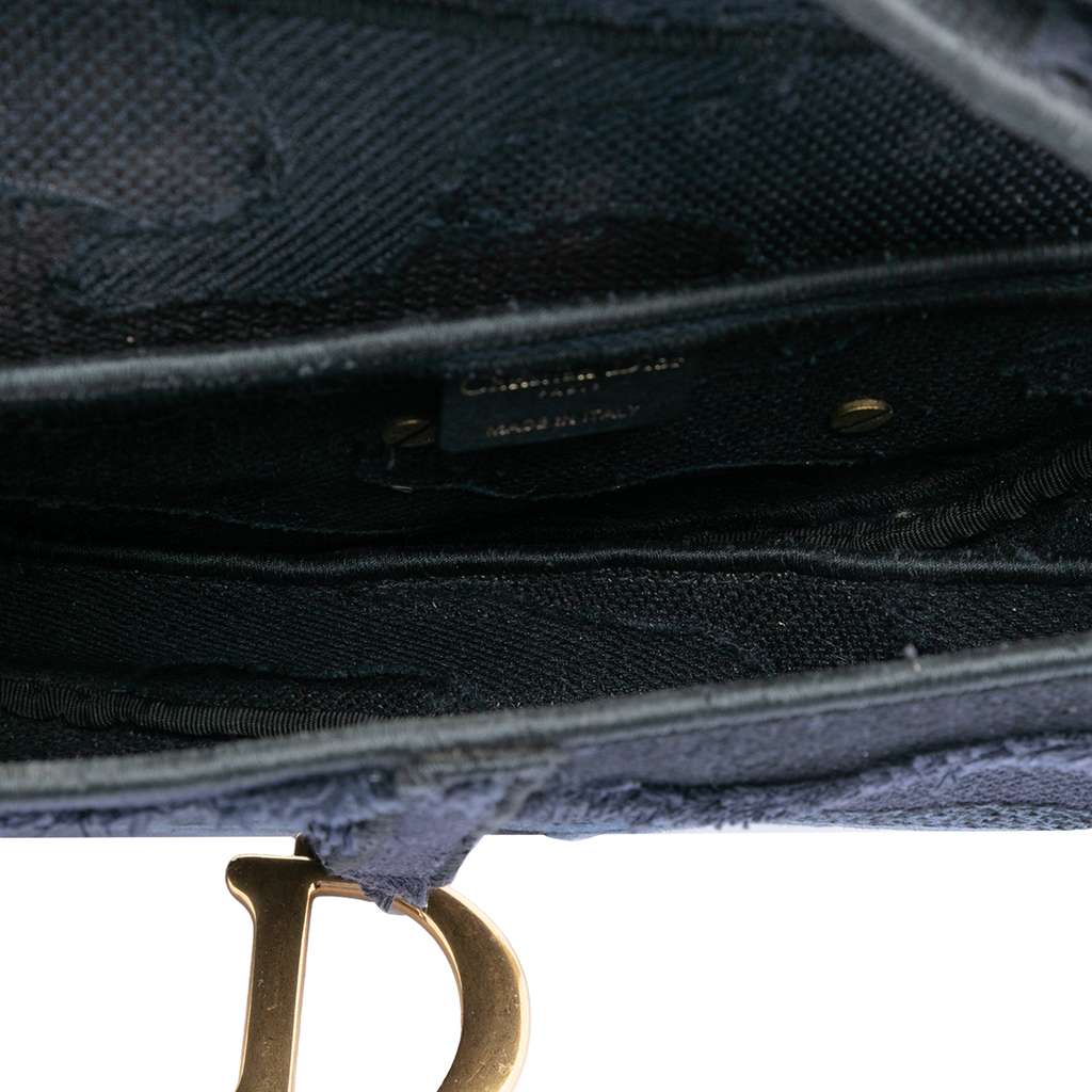 Dior Canvas Embroidered Camouflage Saddle Bag Blue Canvas Good condition - Model View