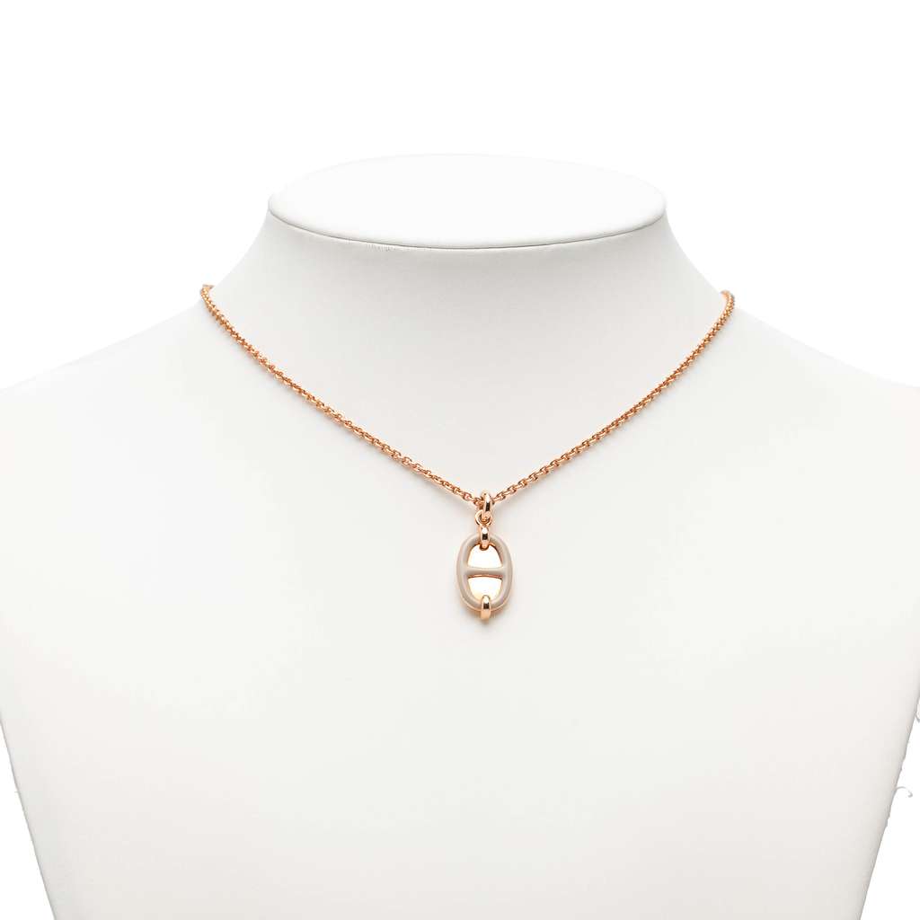 Hermès Mini Rose Gold Plated Maillon Pendant Necklace Gold Metal Good condition - Model View