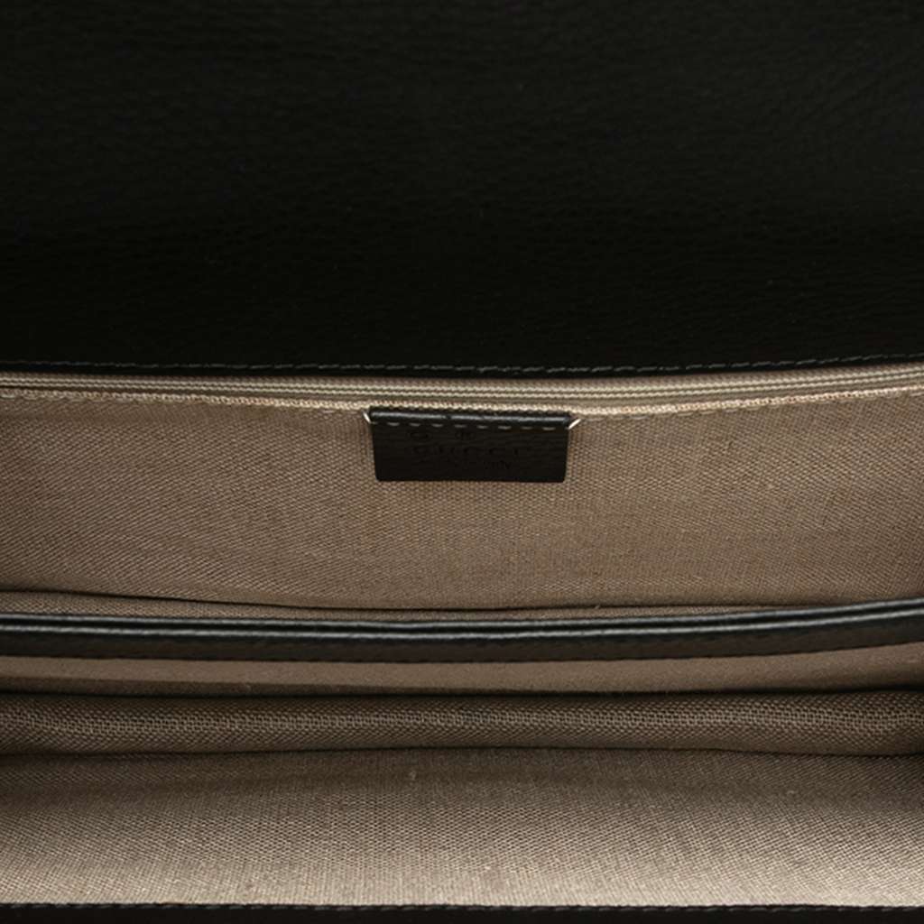 Gucci Medium Dollar Calfskin Interlocking G Crossbody Black Leather Good condition - Model View