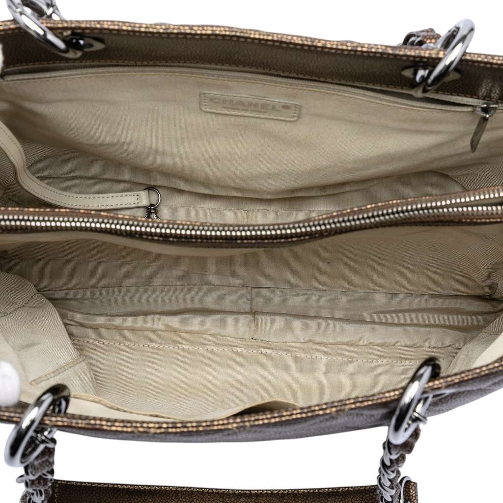 Chanel Metallic Caviar Grand Shopping Tote Brown Leather Good condition - Model View