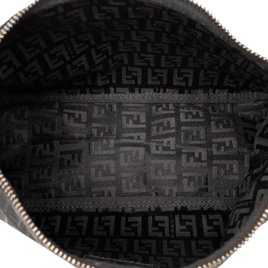 Fendi Zucchino Canvas Handbag Black Canvas Good condition - Model View