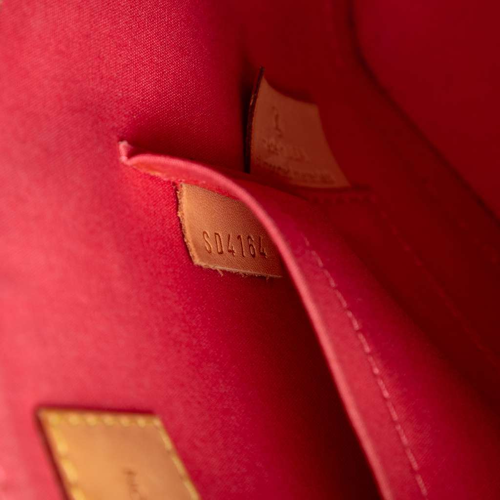 Louis Vuitton Monogram Vernis Alma BB Orange Leather Good condition - Box View