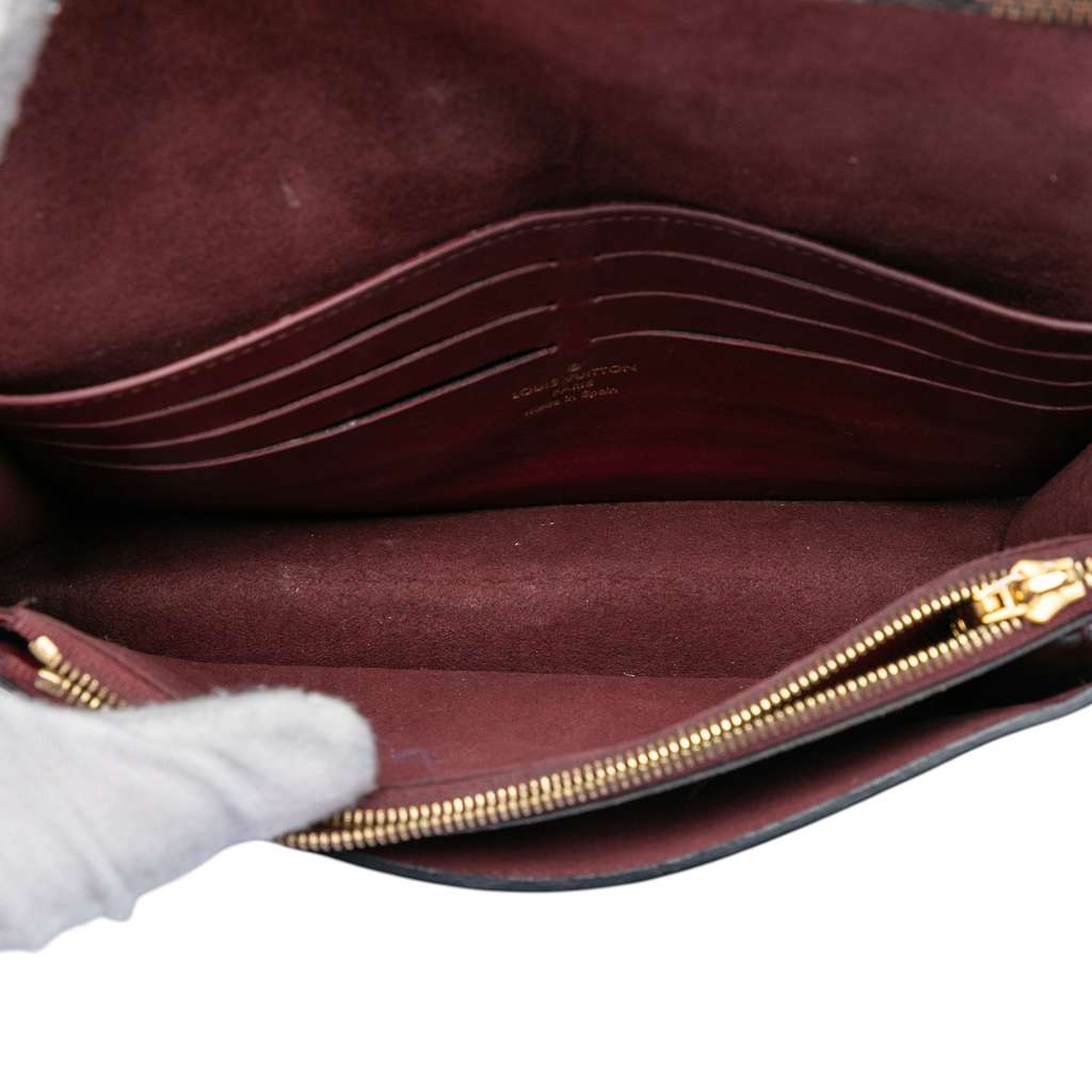 Louis Vuitton Damier Ebene Vavin Wallet on Chain Brown Good condition - Model View