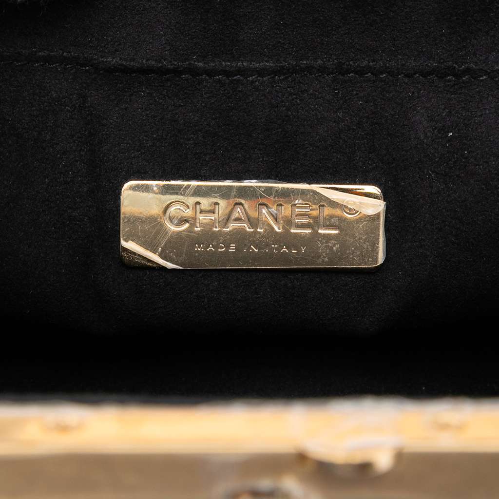 Chanel Small Calfskin Kiss Lock Frame Bag Gold Leather Good condition - Box View