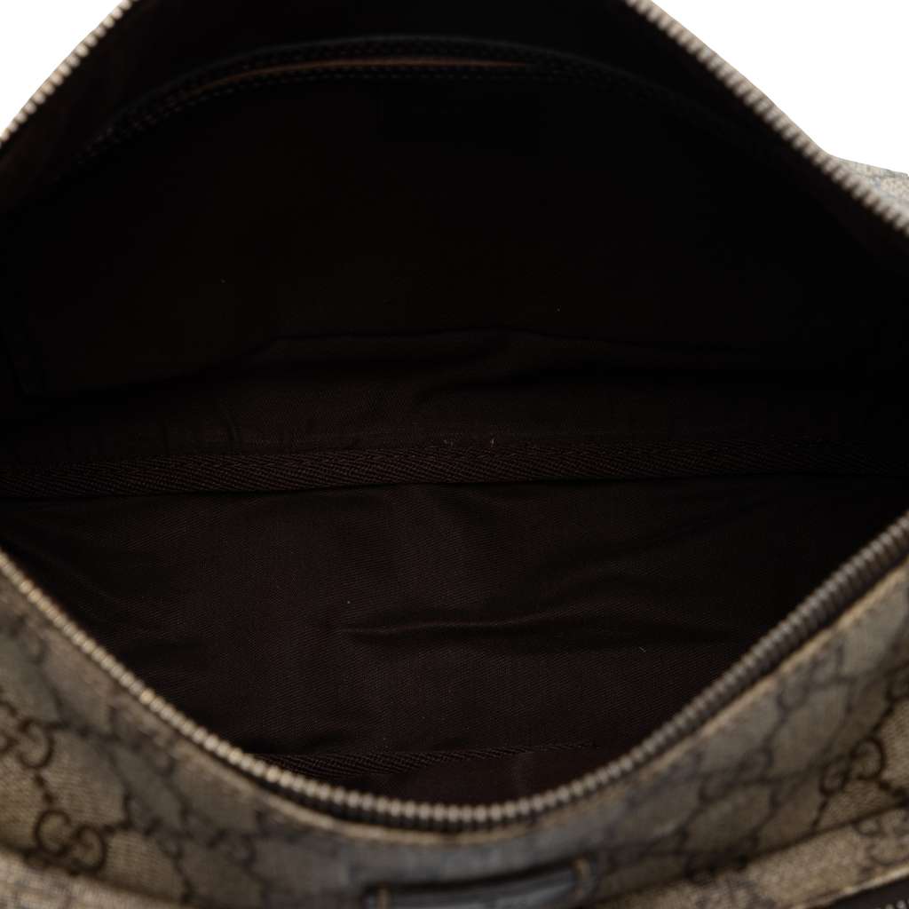 Gucci GG Supreme Double Pocket Crossbody Beige Canvas Fair condition - Model View