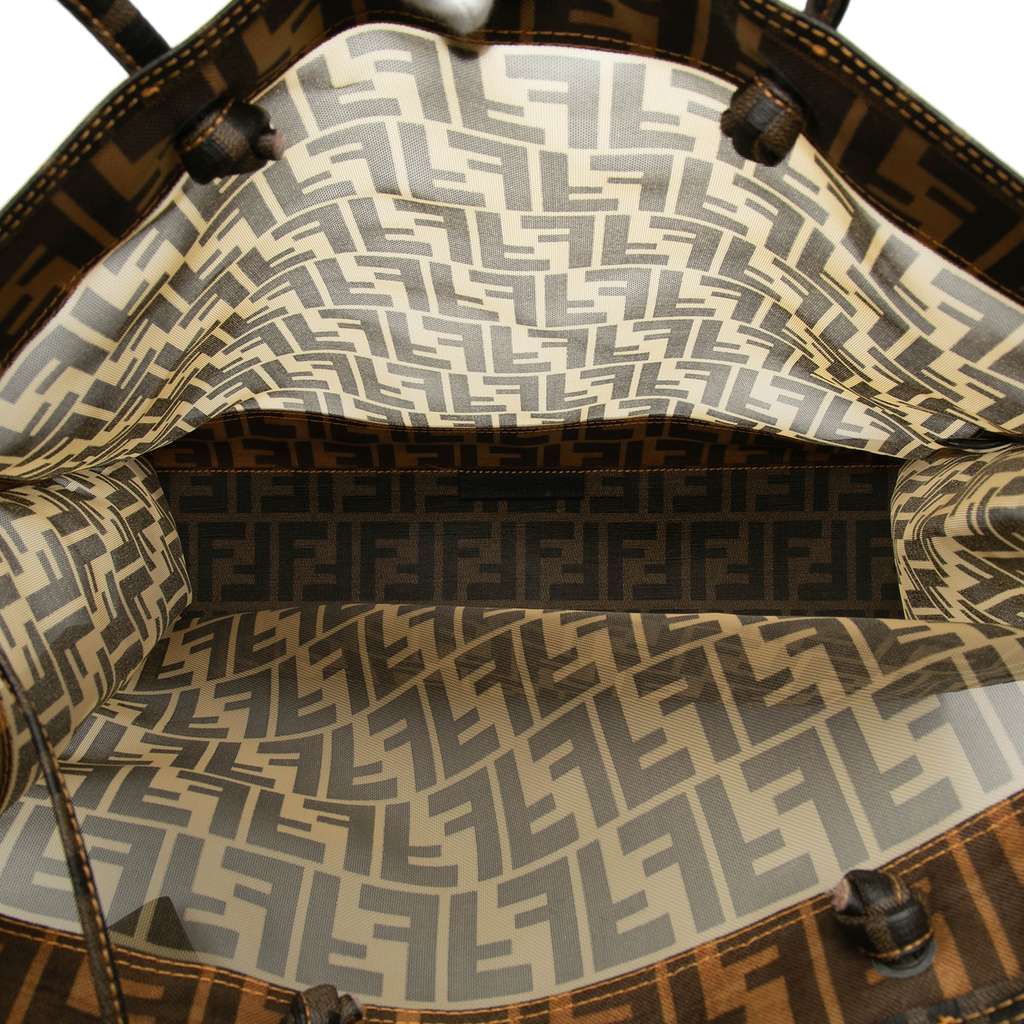 Fendi Large Zucca Mesh Tote Brown Polyester Good condition - Model View