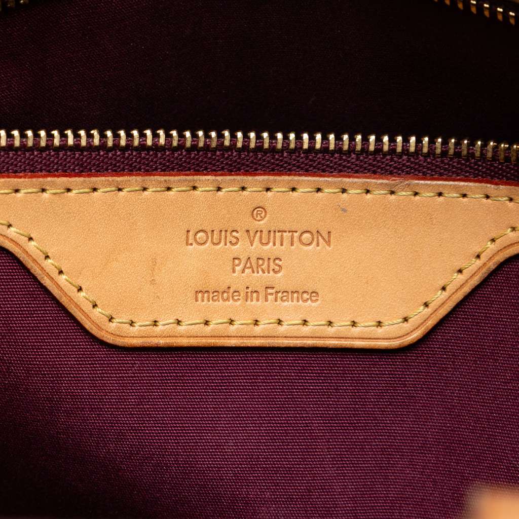 Louis Vuitton Monogram Vernis Brea MM Red Leather Good condition - Box View