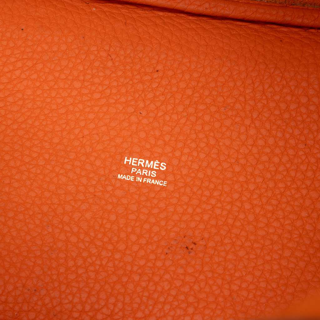 Hermès Clemence Picotin Lock 18 Orange Leather Good condition - Box View