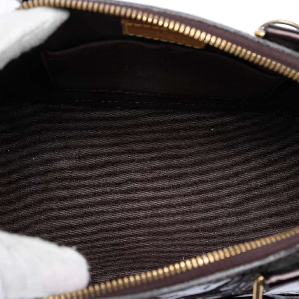 Louis Vuitton Monogram Vernis Alma BB Purple Leather Good condition - Model View