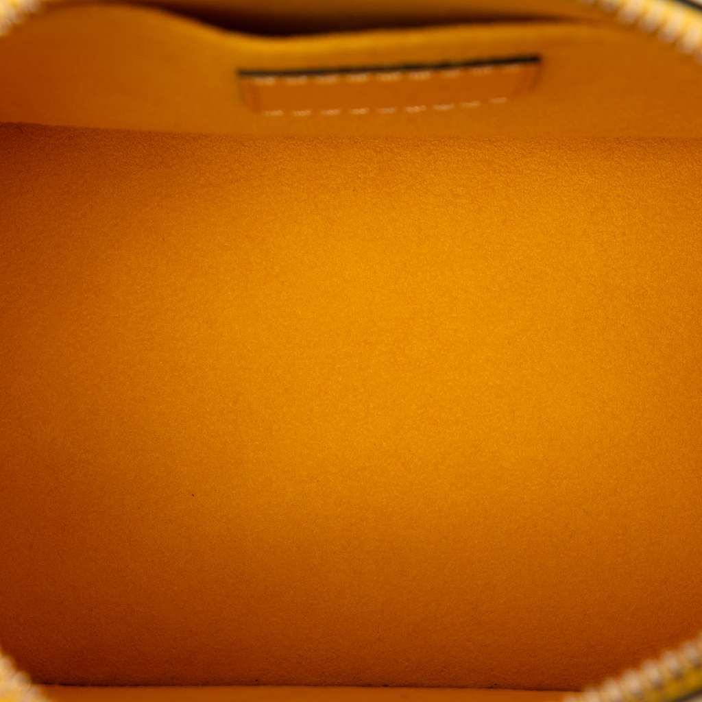 Louis Vuitton Epi Mini Alma Yellow Leather Good condition - Model View