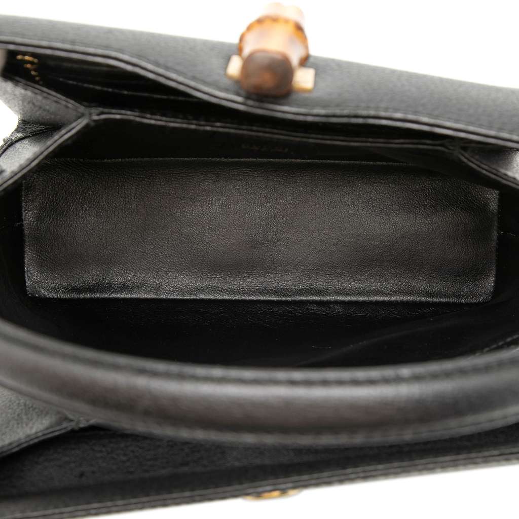 Gucci Grained Calfskin Bamboo Satchel Black Leather Good condition - Model View