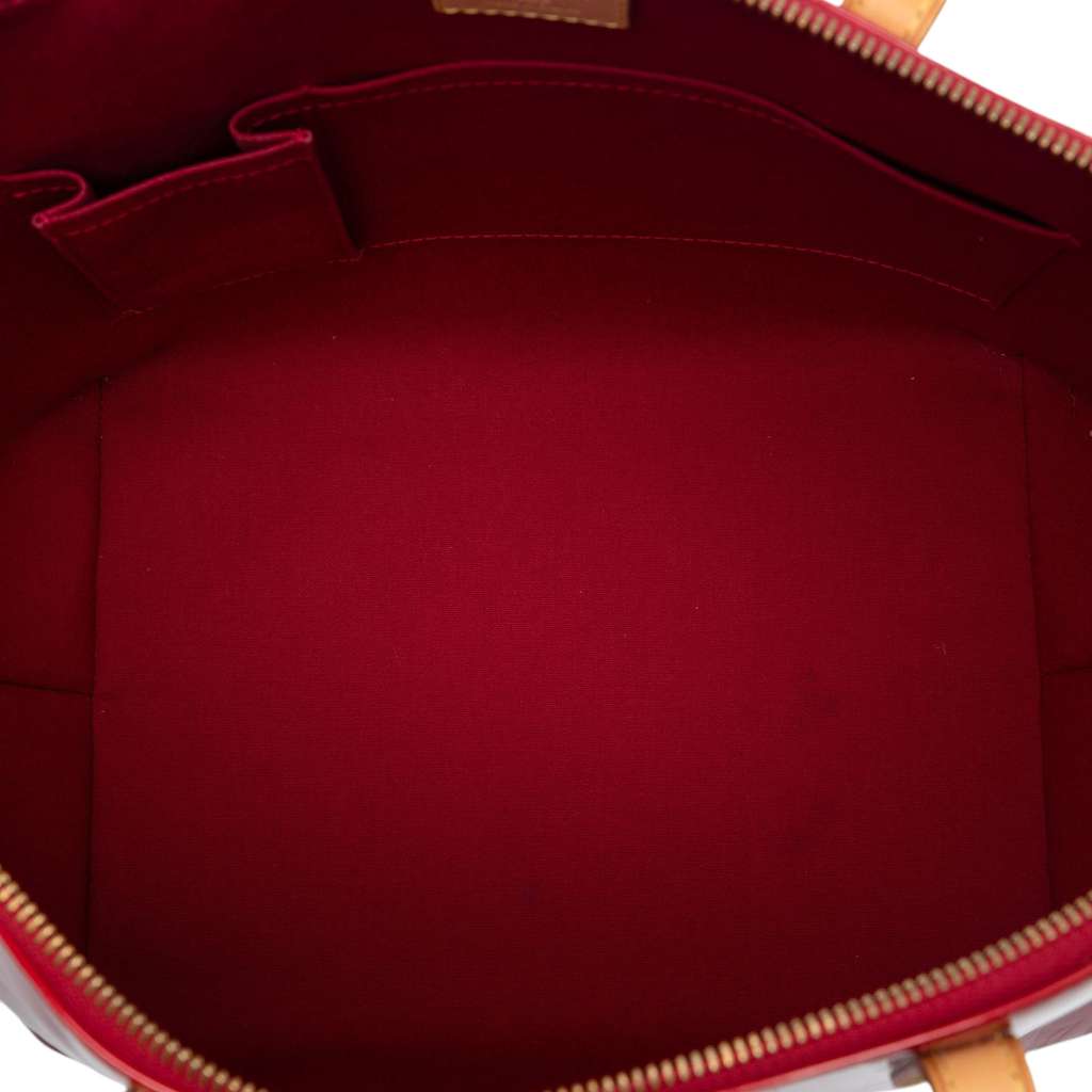 Louis Vuitton Monogram Vernis Bellevue GM Red Leather Good condition - Model View