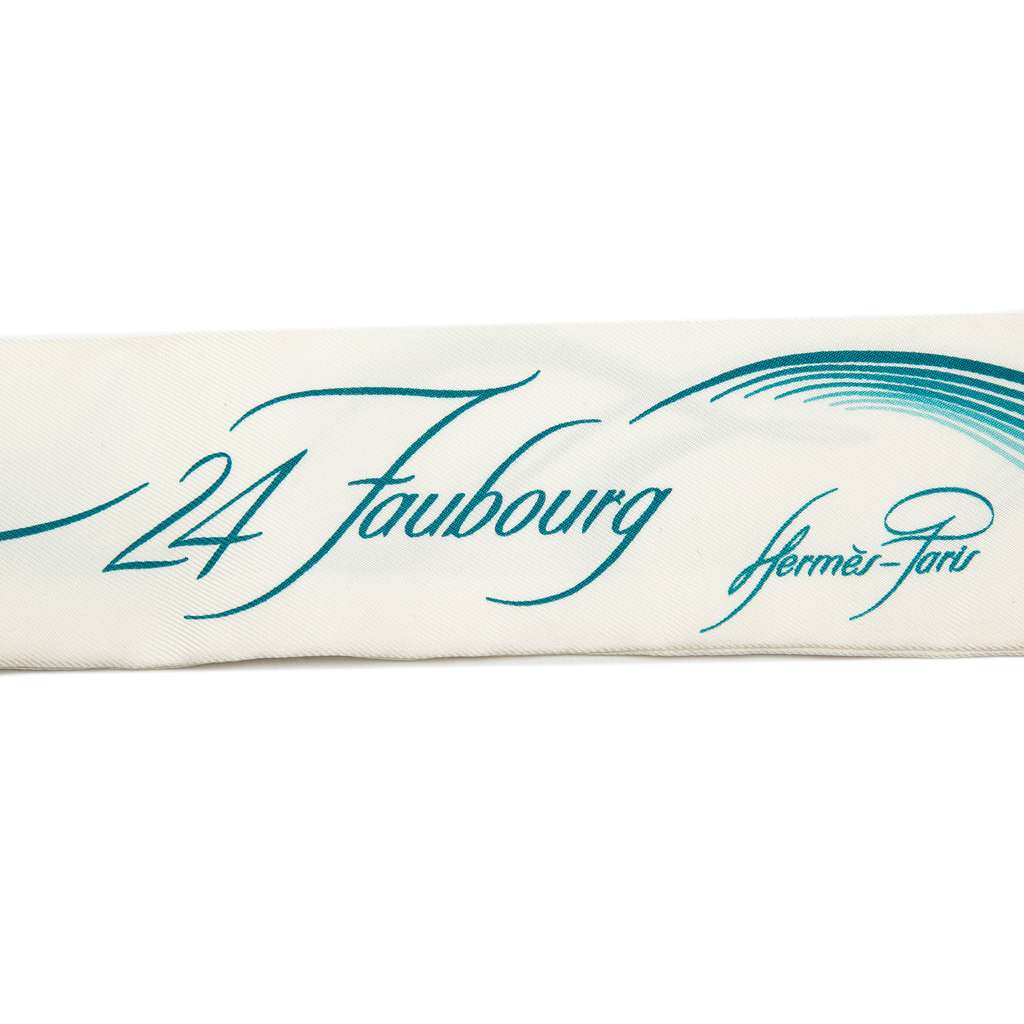 Hermès 24 Faubourg Silk Twilly Scarf White Silk Good condition - Back View