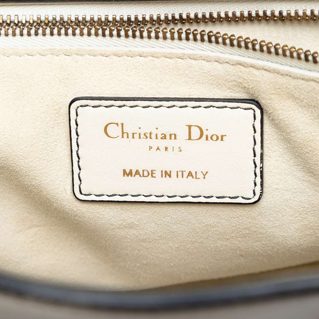 Dior Niki de Saint Phalle Medium Calfskin Vive L amour Lady Dior White Leather Good condition - Box View