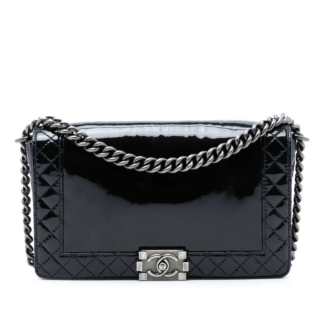 Chanel Medium Patent Boy Reverso Flap Black Leather Very good - Front View