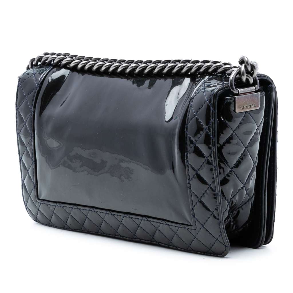 Chanel Medium Patent Boy Reverso Flap Black Leather Good condition - Back View