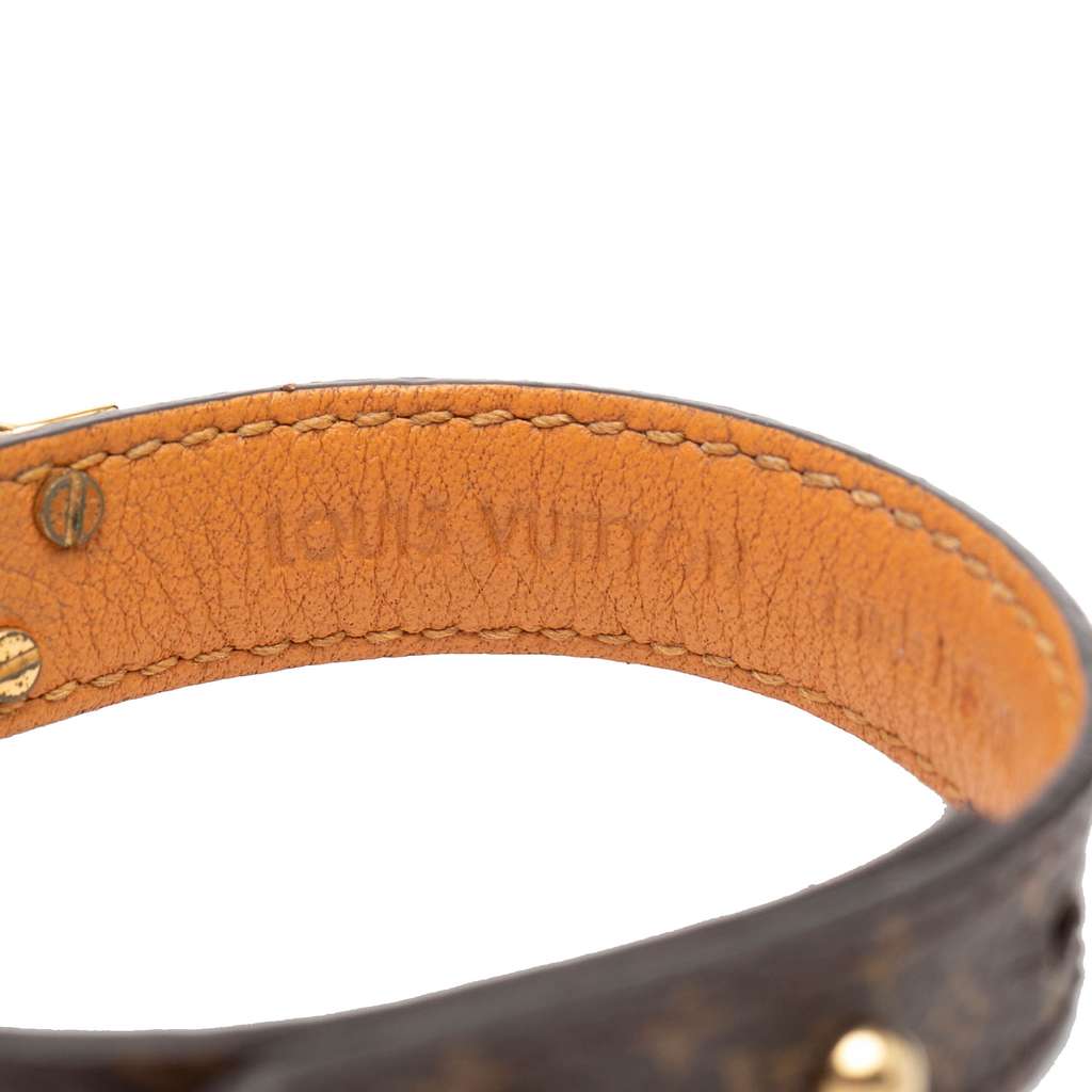 Louis Vuitton Monogram Essential V Bracelet Brown Good condition - Model View