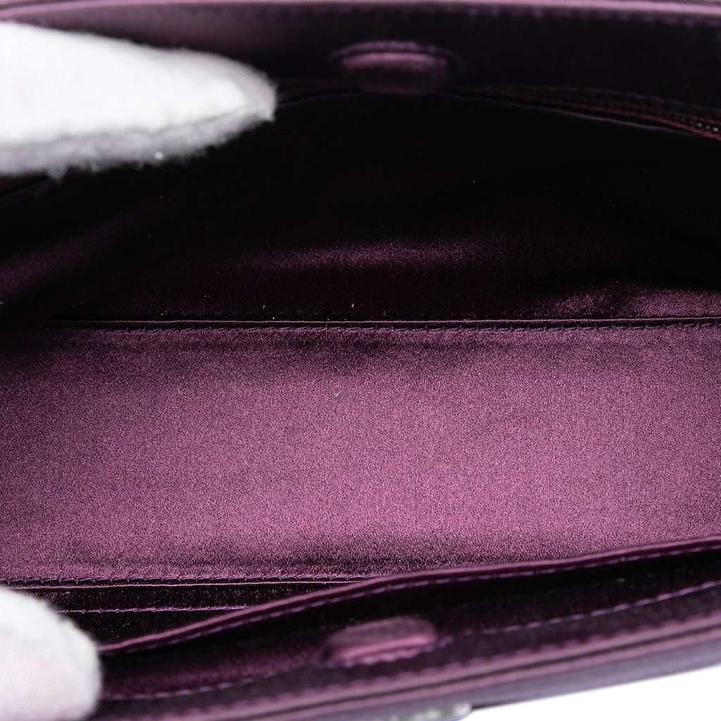 Chanel Mini CC Satin Evening Shoulder Bag Purple Satin Good condition - Model View