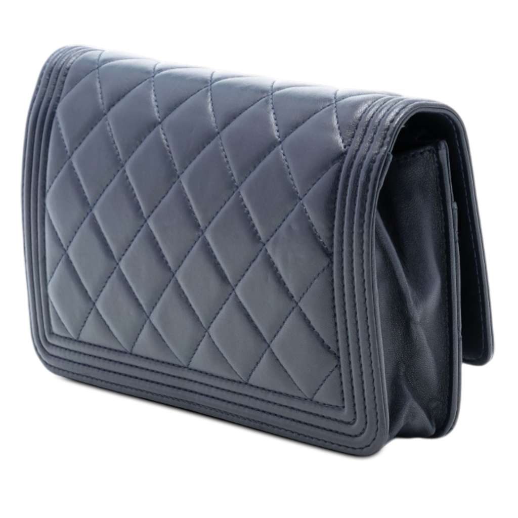 Chanel Quilted Lambskin Boy Wallet On Chain Blue Leather Good condition - Back View