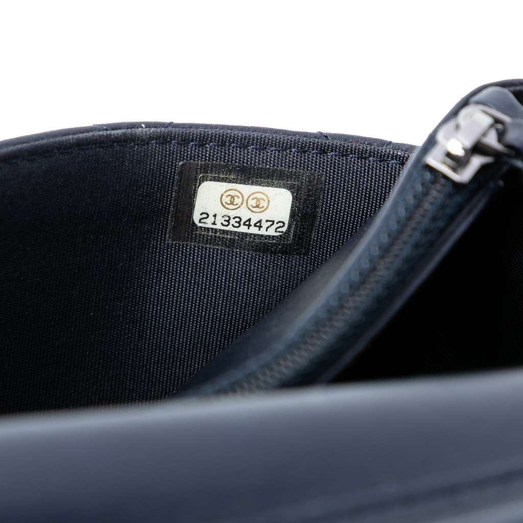 Chanel Quilted Lambskin Boy Wallet On Chain Blue Leather Good condition - Box View