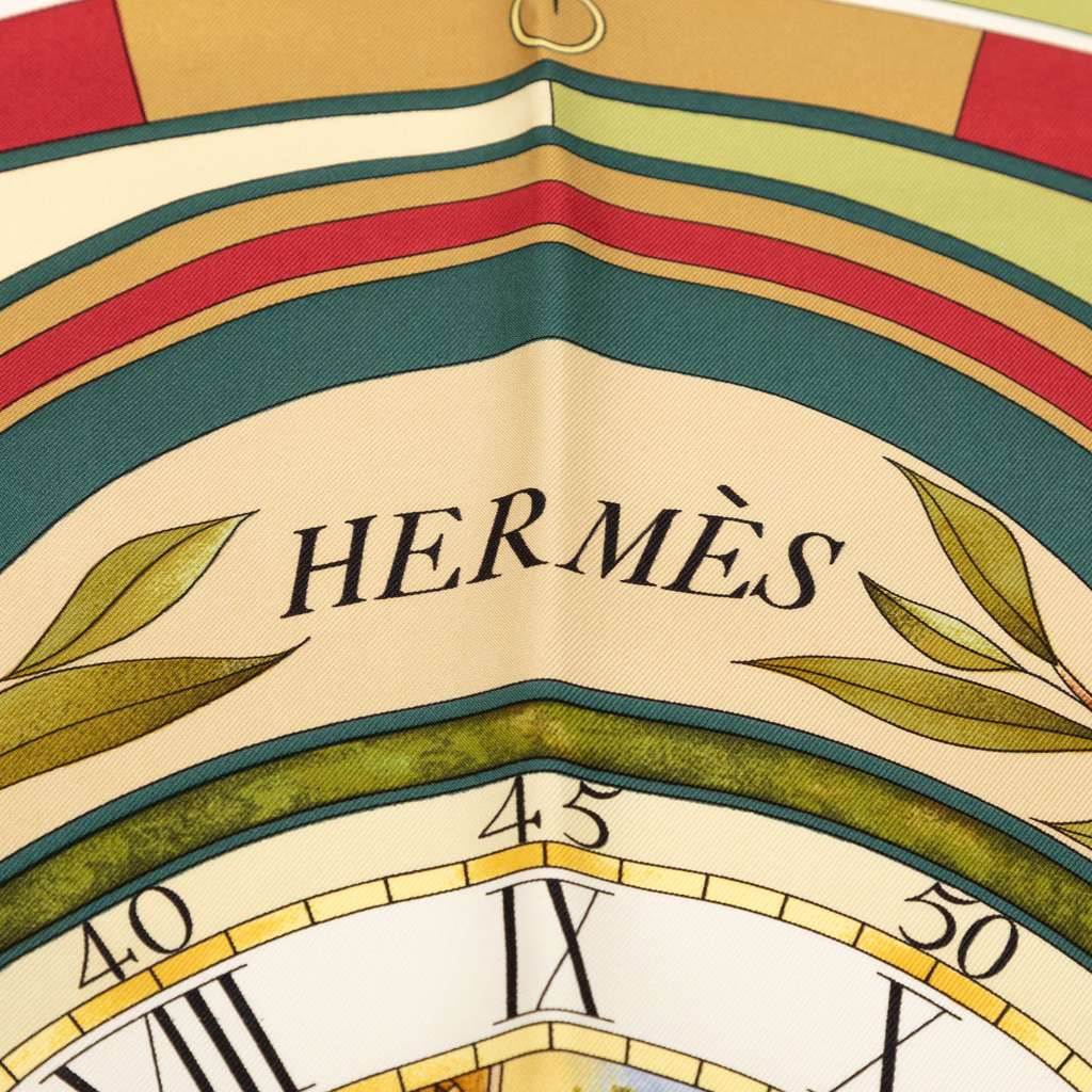 Hermès Parmi Les Fleurs Je Compte Les Heures Silk Scarf 90 Green Silk Good condition - Box View