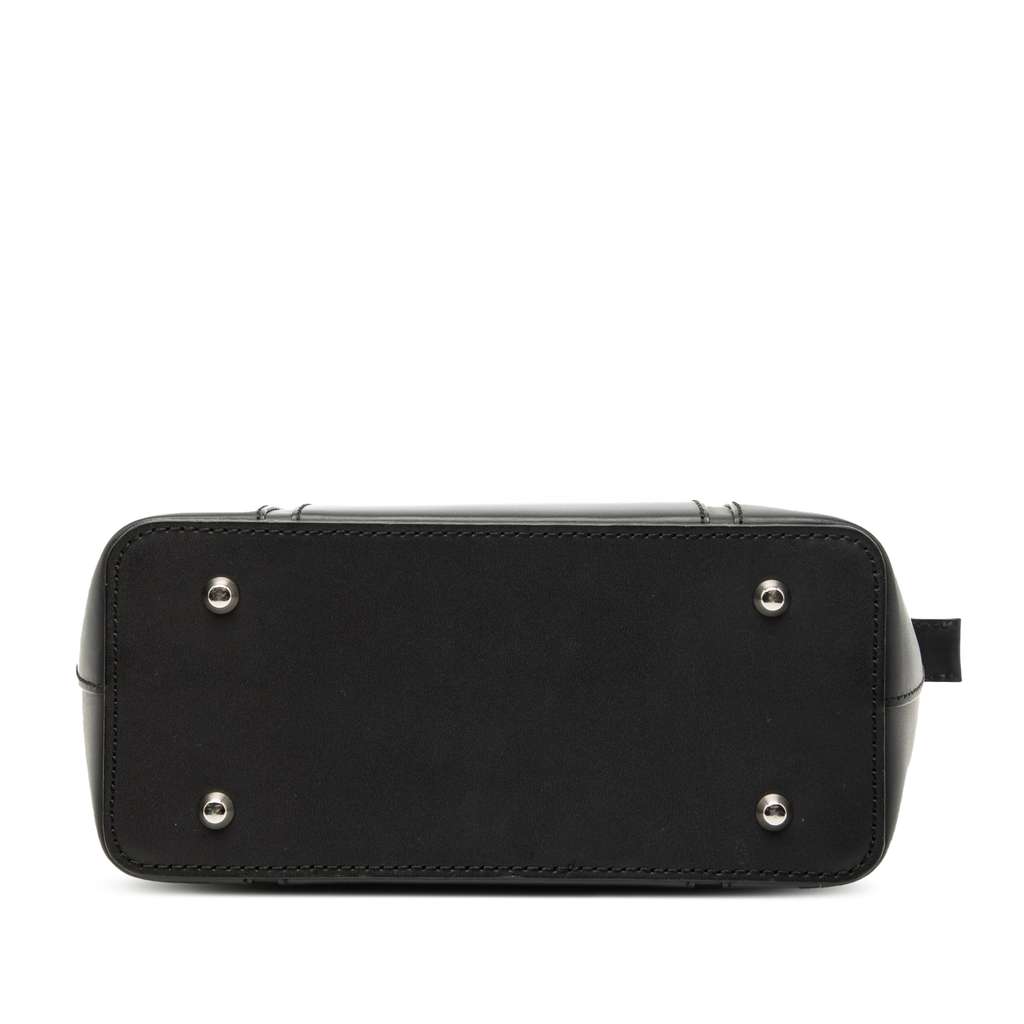 Burberry Leather Handbag Black Leather Good condition - Inside View