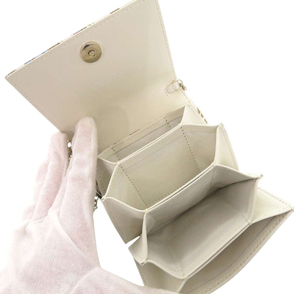 Dior Calfskin Hibiscus Card Holder with Chain White Leather Good condition - Model View