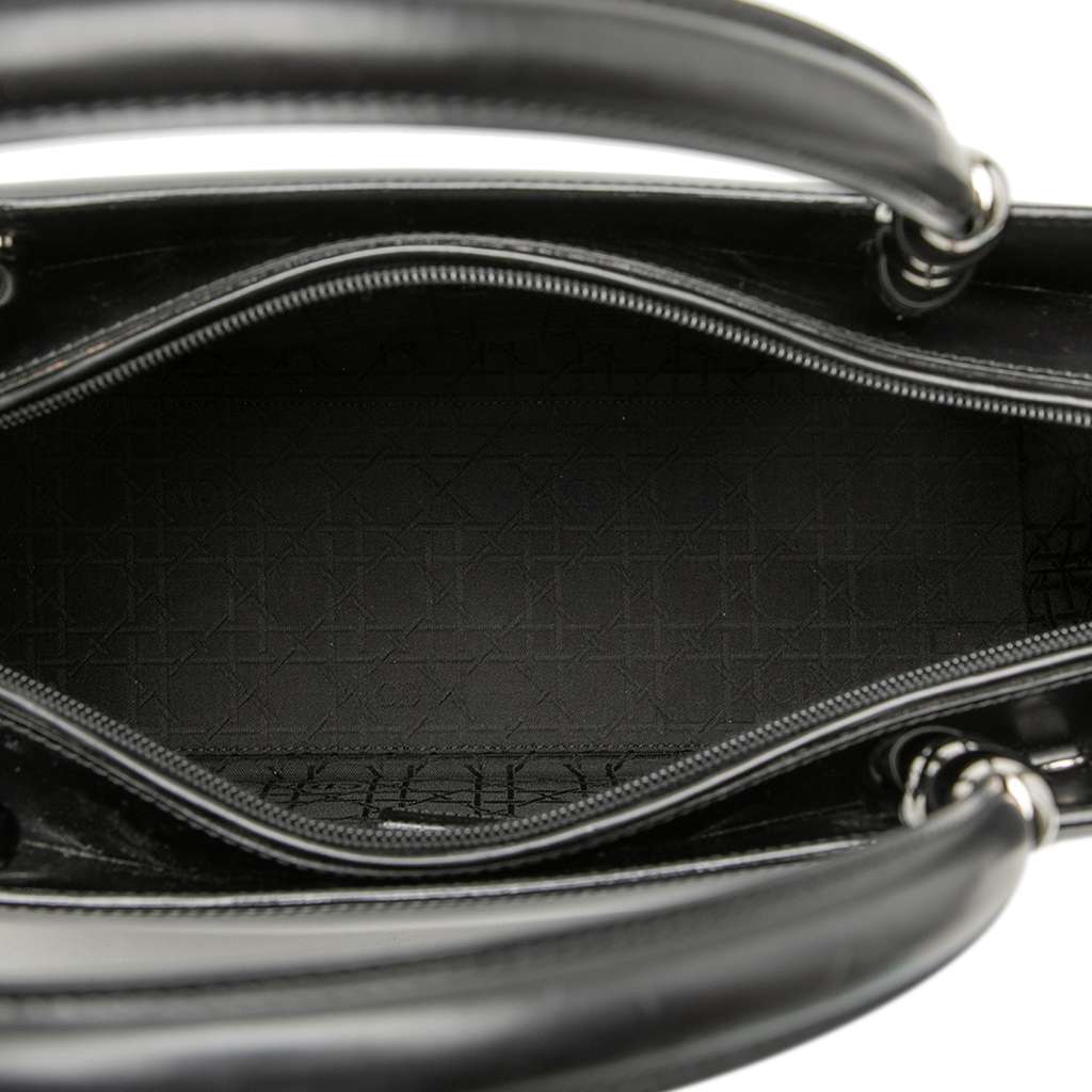Dior Leather Malice Pearl Satchel Black Leather Good condition - Model View