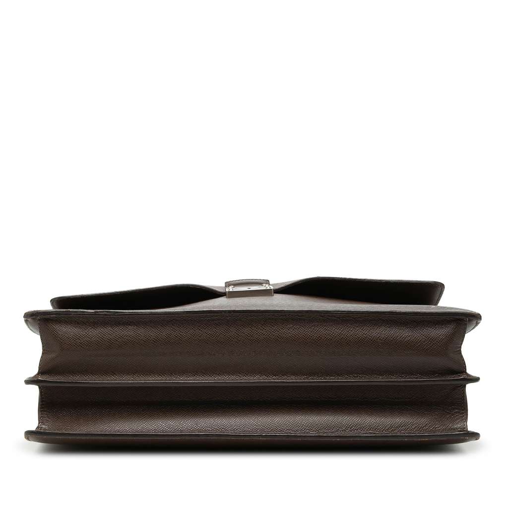 Louis Vuitton Taiga Robusto 2 Brown Leather Good condition - Inside View