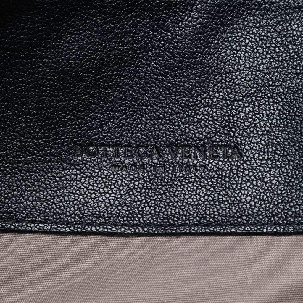 Bottega Veneta Tricolor Nappa Intrecciato Clutch Black Leather Good condition - Box View