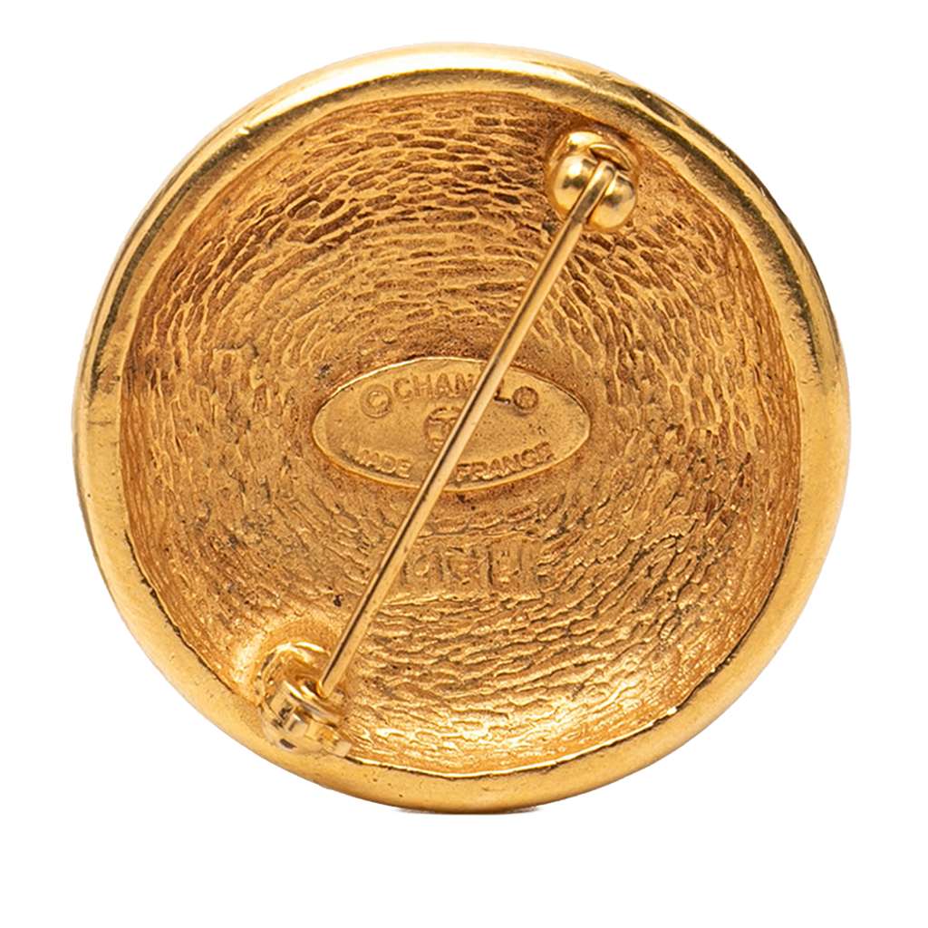 Chanel CC Gold Plated Round Brooch Gold Metal Good condition - Back View