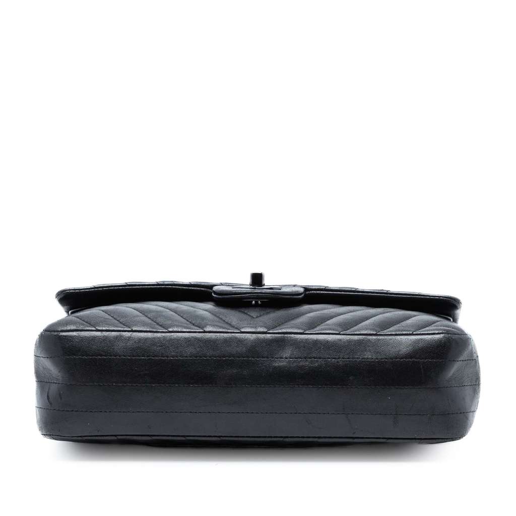 Chanel Medium Classic Chevron Lambskin So Black Double Flap Black Leather Good condition - Inside View