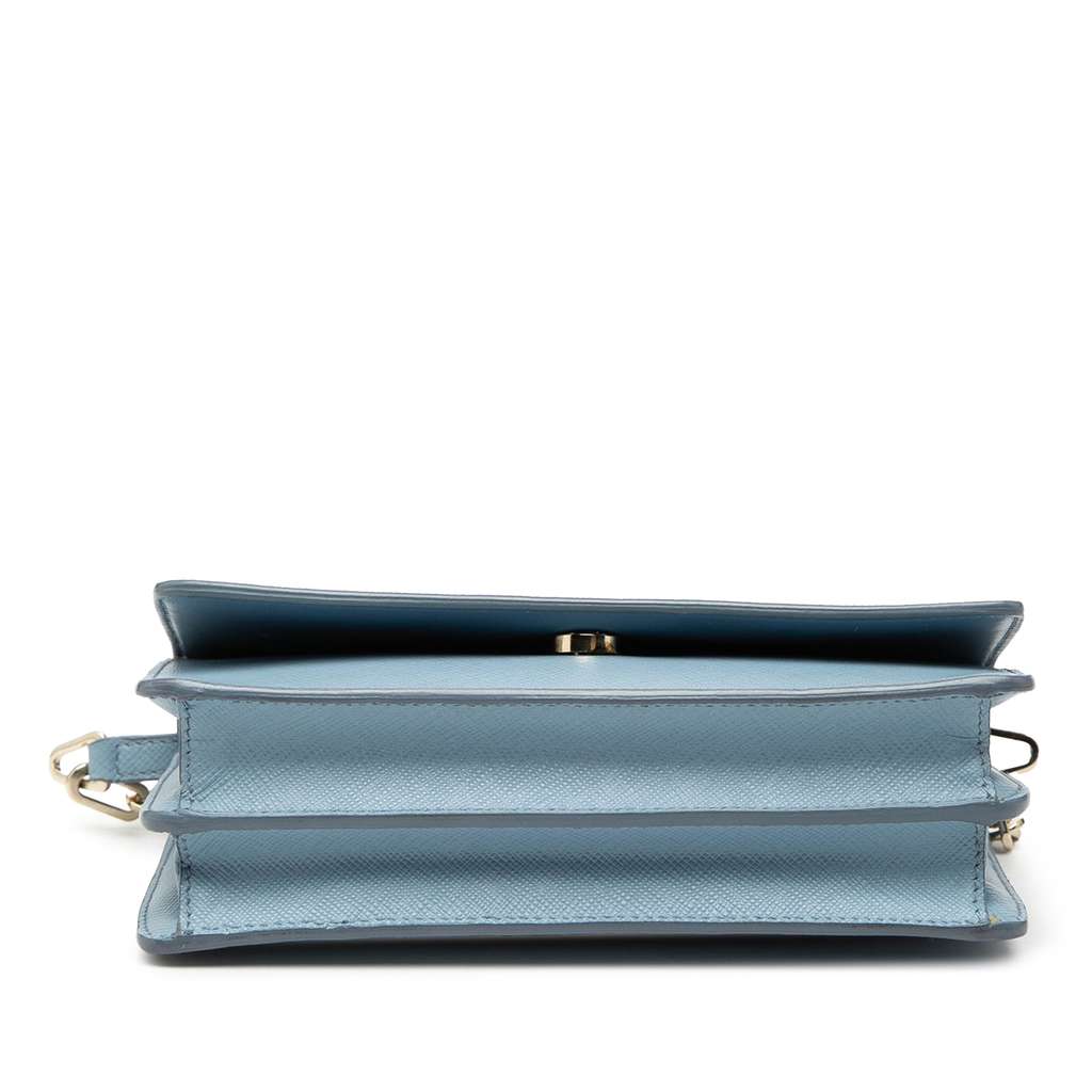 Prada Saffiano Lux Wallet On Chain Blue Leather Good condition - Inside View