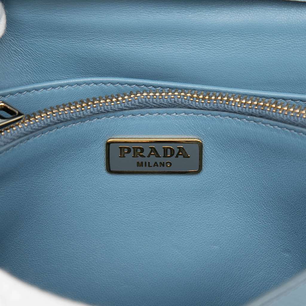 Prada Saffiano Lux Wallet On Chain Blue Leather Good condition - Box View