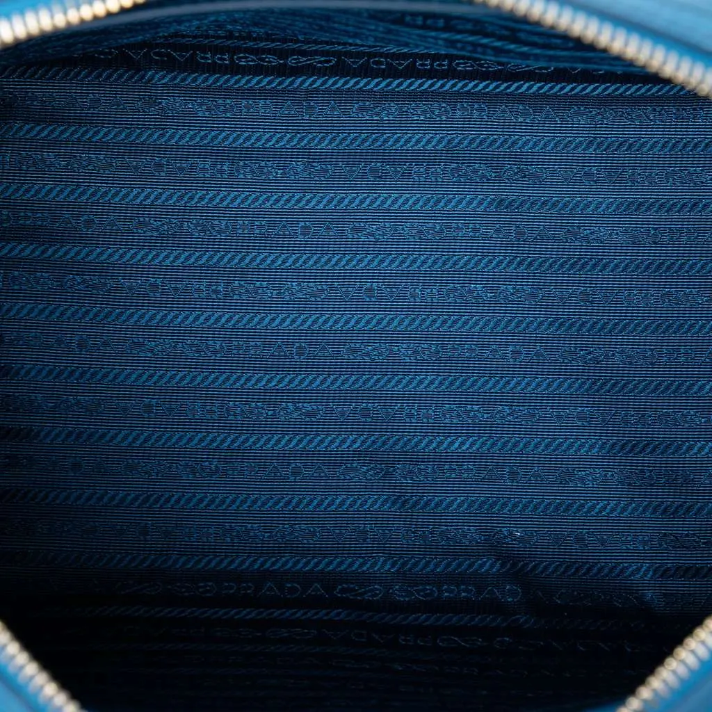 Prada Saffiano Lux Boston Bag Blue Leather Very good - Model View