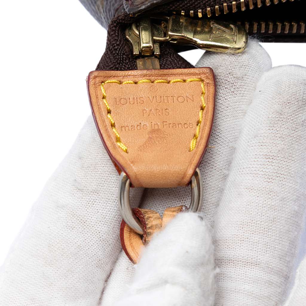 Louis Vuitton Monogram Pochette Accessoires Brown Good condition - Box View