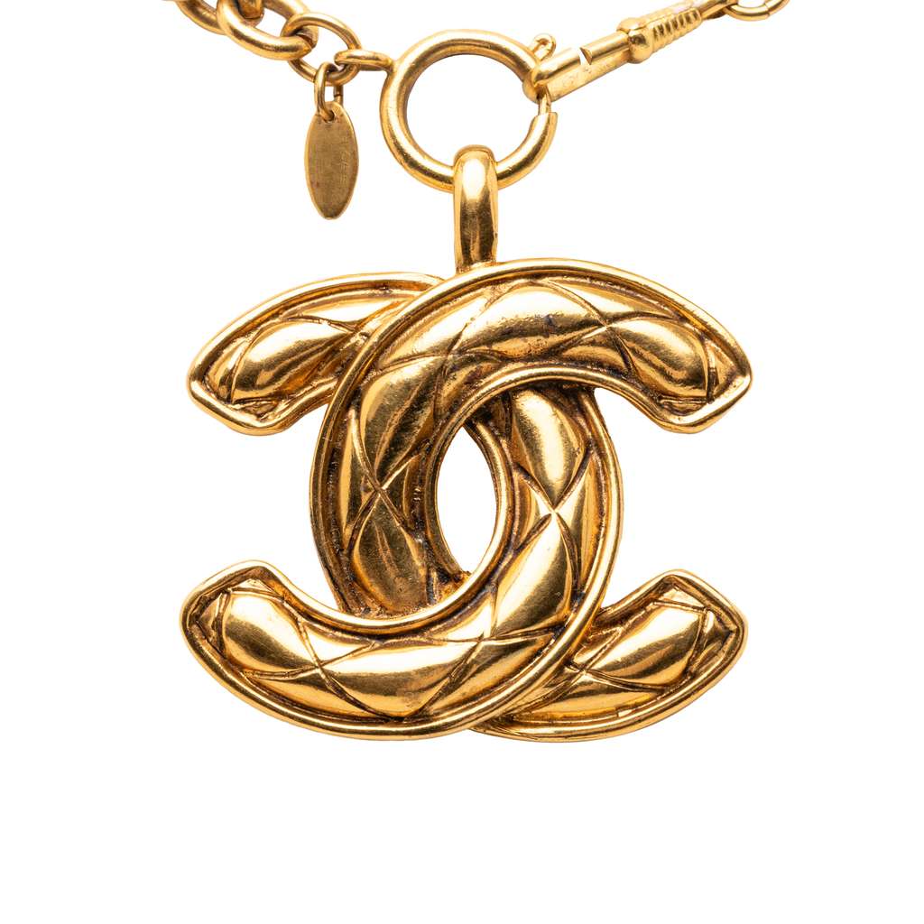 Chanel Gold Plated Quilted CC Pendant Necklace Gold Metal Good condition - Back View
