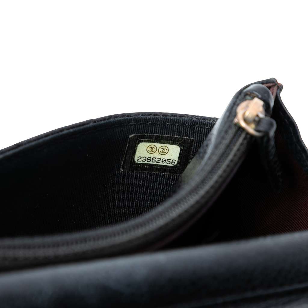 Chanel CC Quilted Caviar Wallet on Chain Black Leather Good condition - Box View