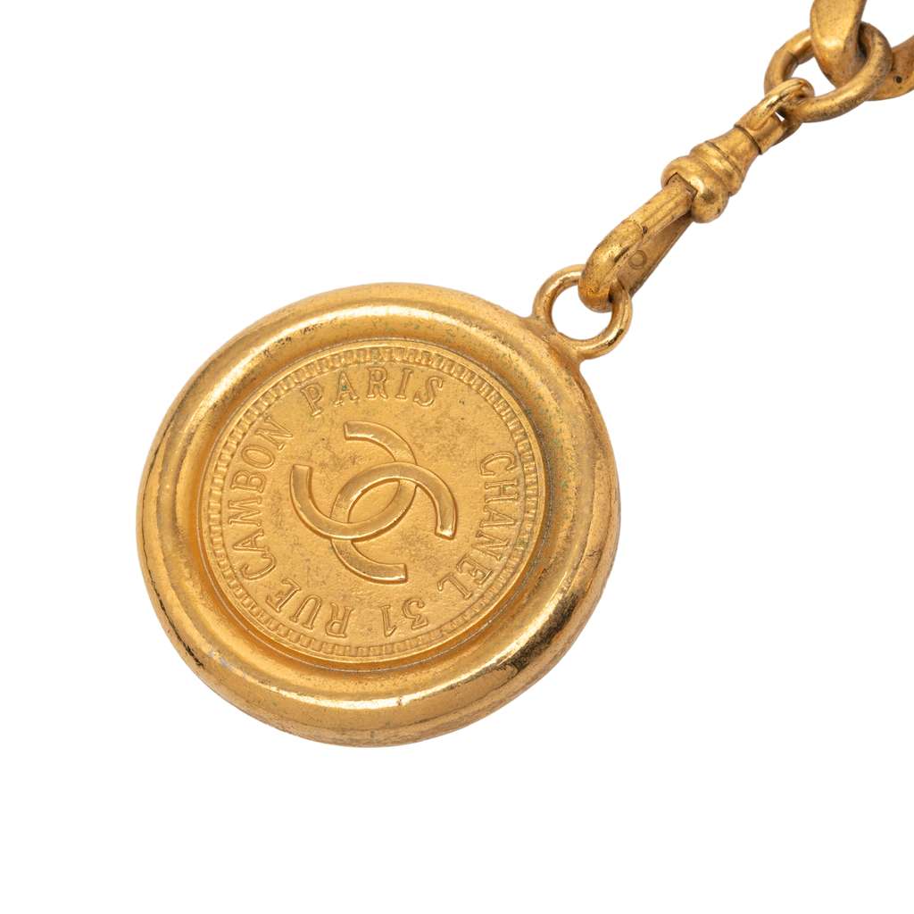 Chanel Gold Plated Leather Woven 31 Rue Cambon Medallion Chain Belt Gold Metal Good condition - Back View