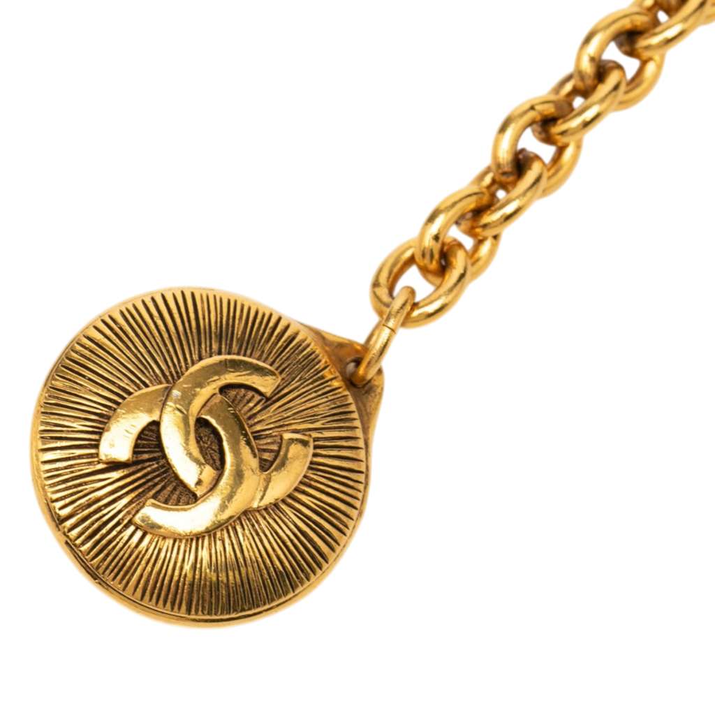 Chanel CC Gold Plated Medallion Chain Belt Gold Metal Good condition - Back View