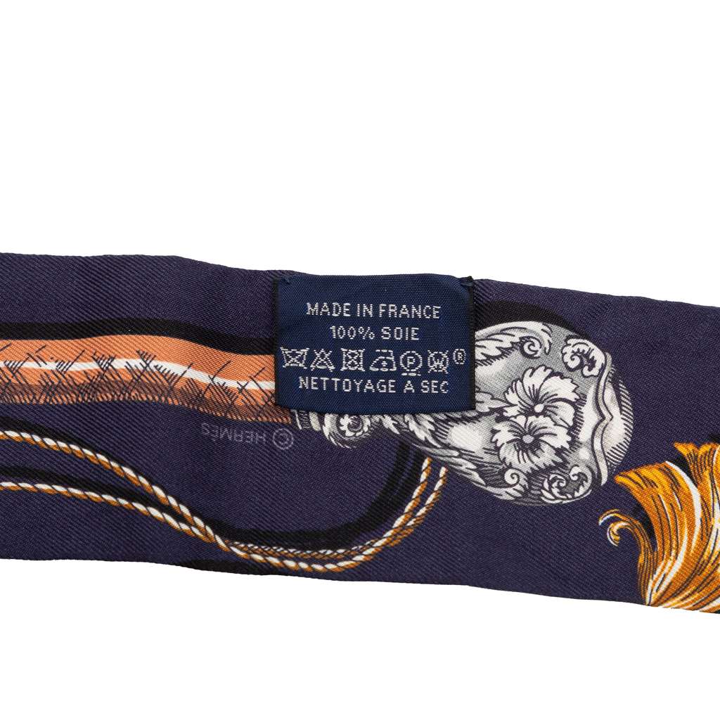 Hermès Cavalcades Silk Twilly Scarf Blue Silk Good condition - Inside View
