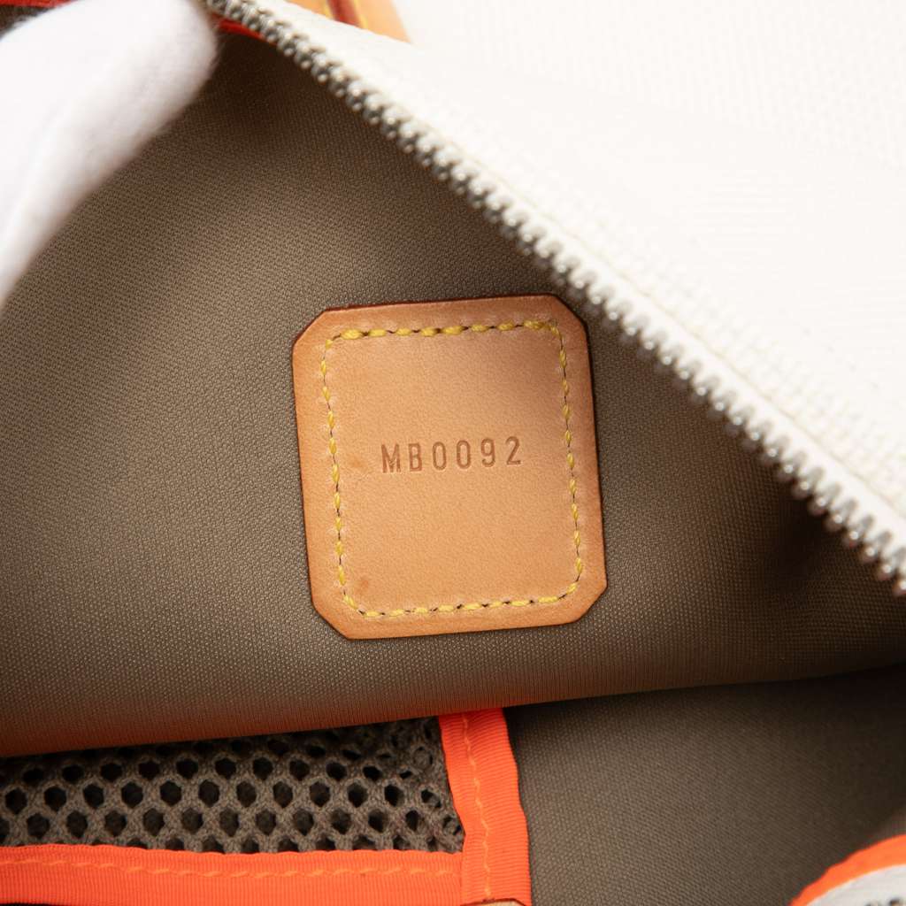 Louis Vuitton Damier Geant LV Cup Cube White Canvas Good condition - Box View