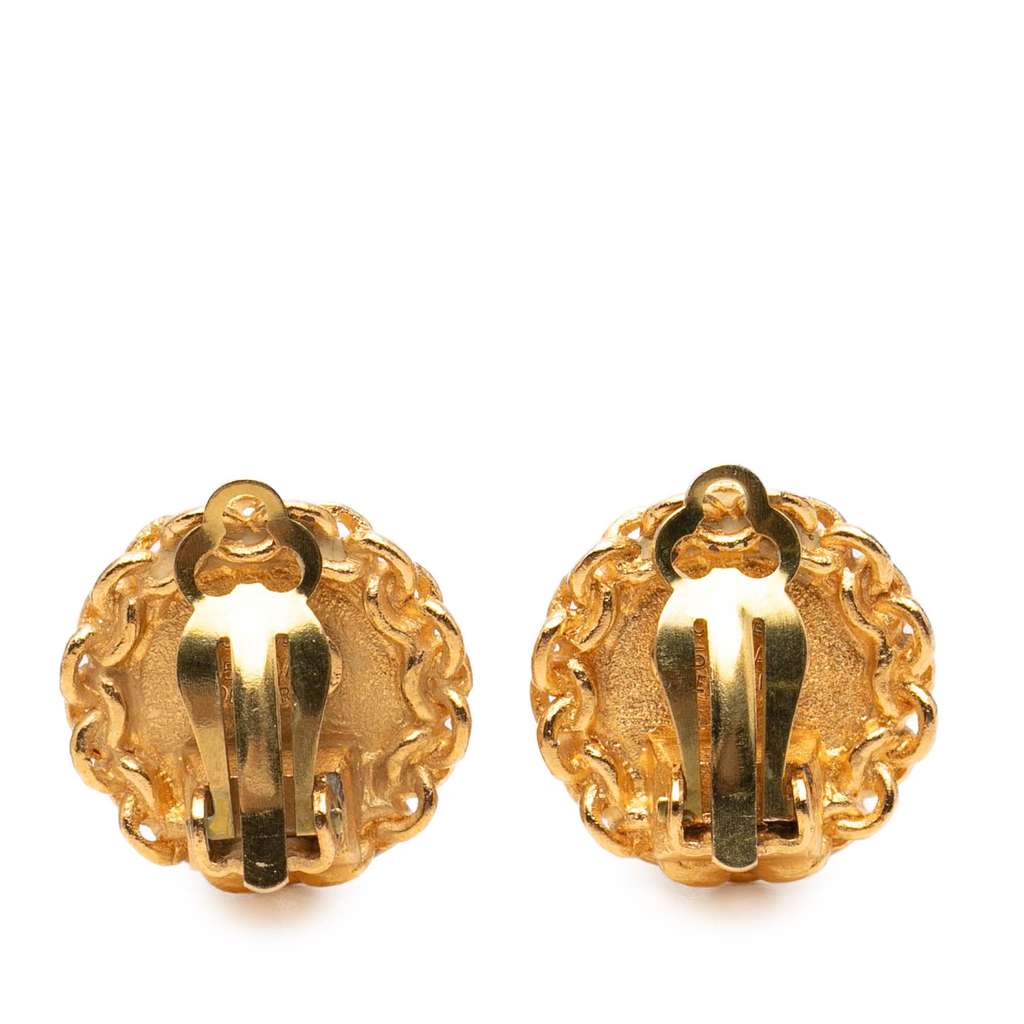 Chanel CC Gold Plated Round Clip On Earrings Gold Metal Good condition - Back View